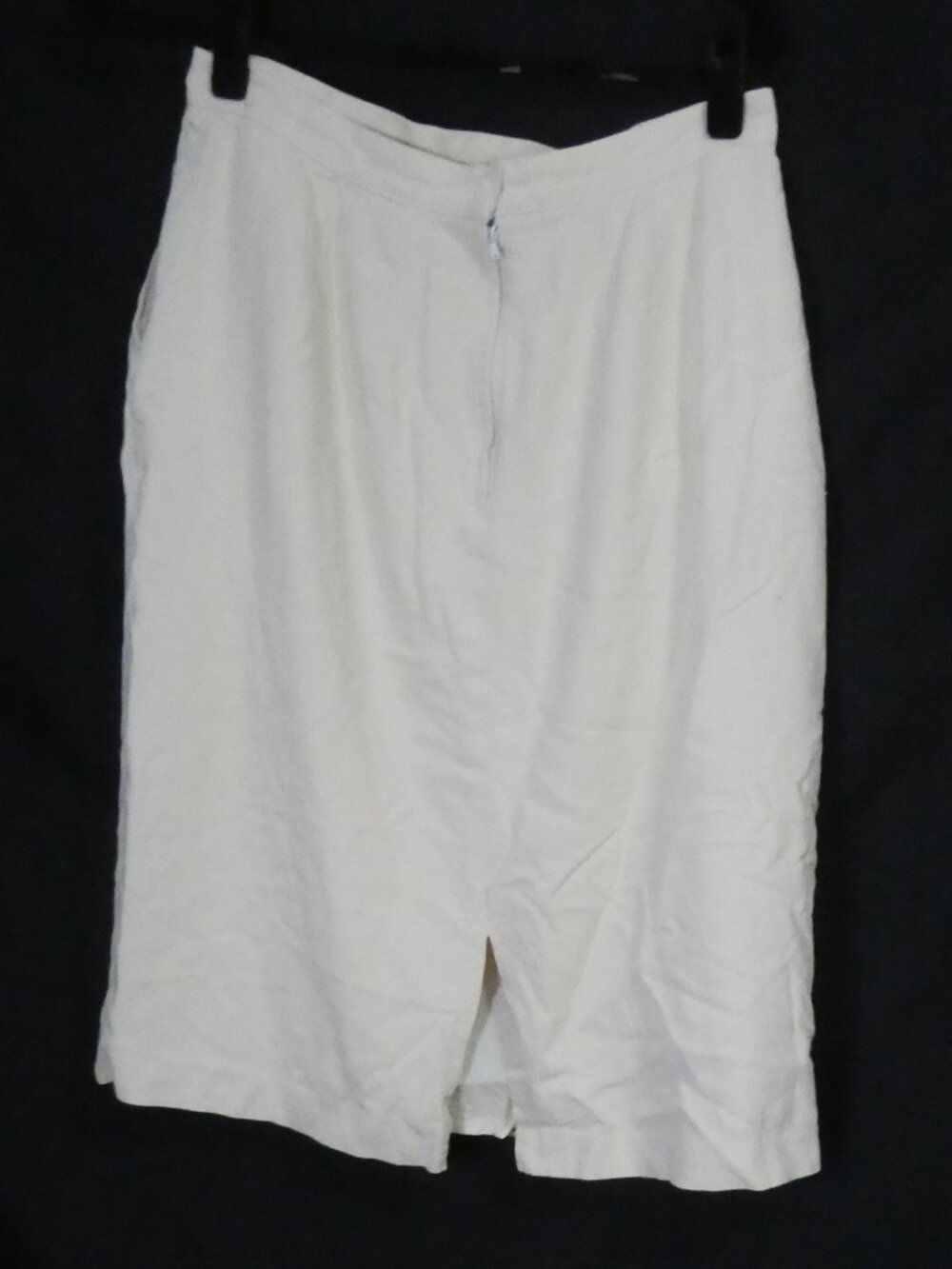ANDRE Classic Cream Career Silk Skirt With Slit - Size 12